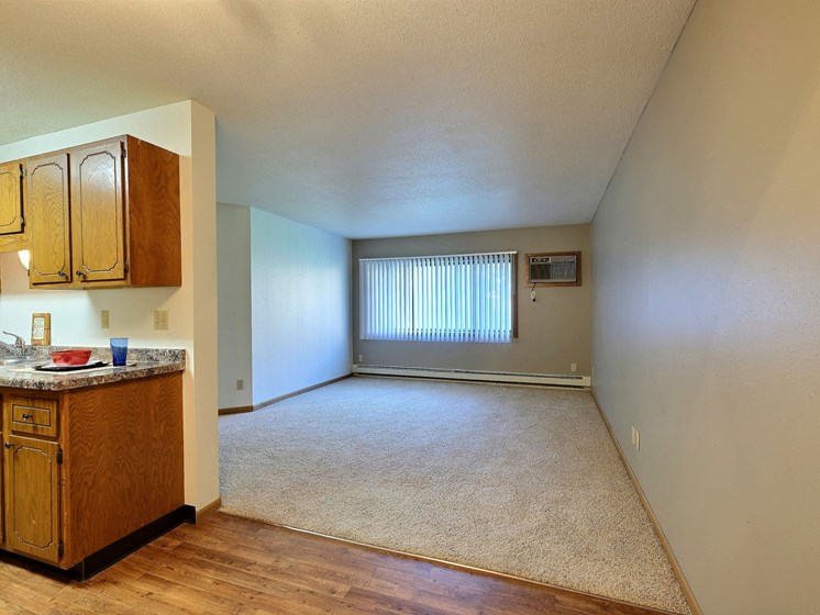 Westcourt Apartments | Living Room