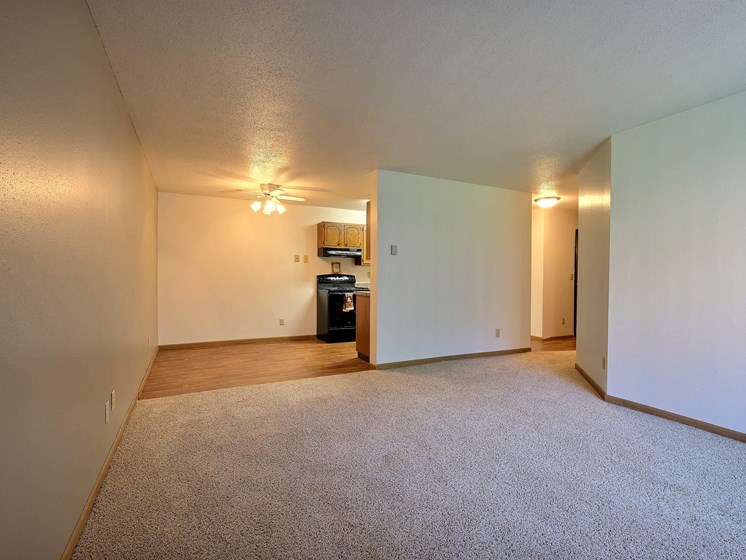 Westcourt Apartments | Living Room