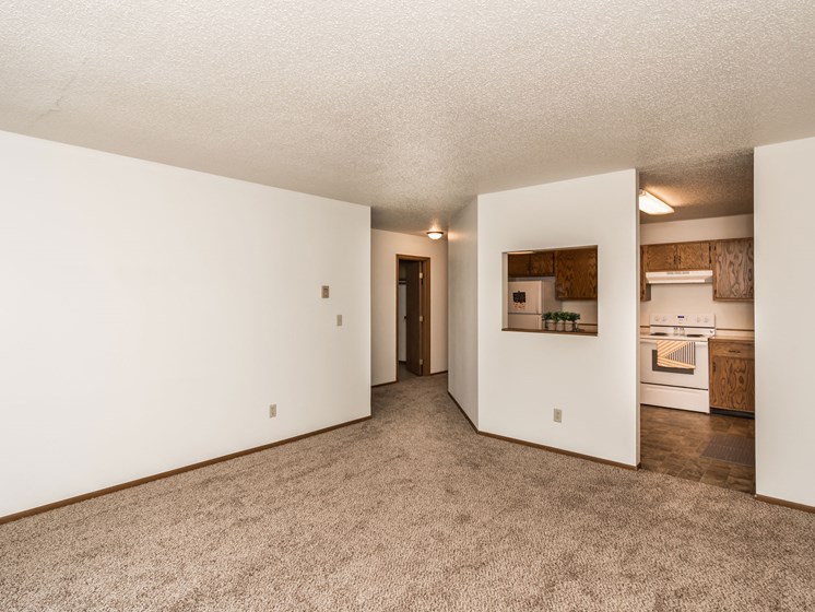 Harrison & Richfield Apartments | Living Room