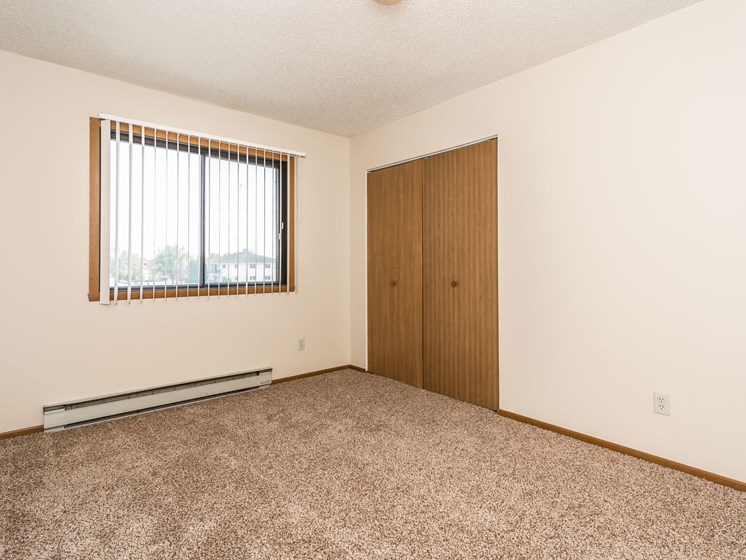 Harrison & Richfield Apartments | Bedroom