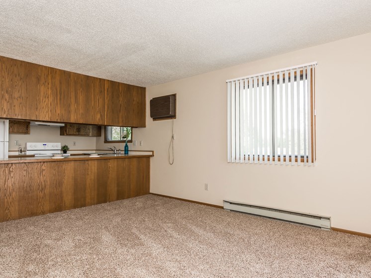 Harrison & Richfield Apartments | Living Room