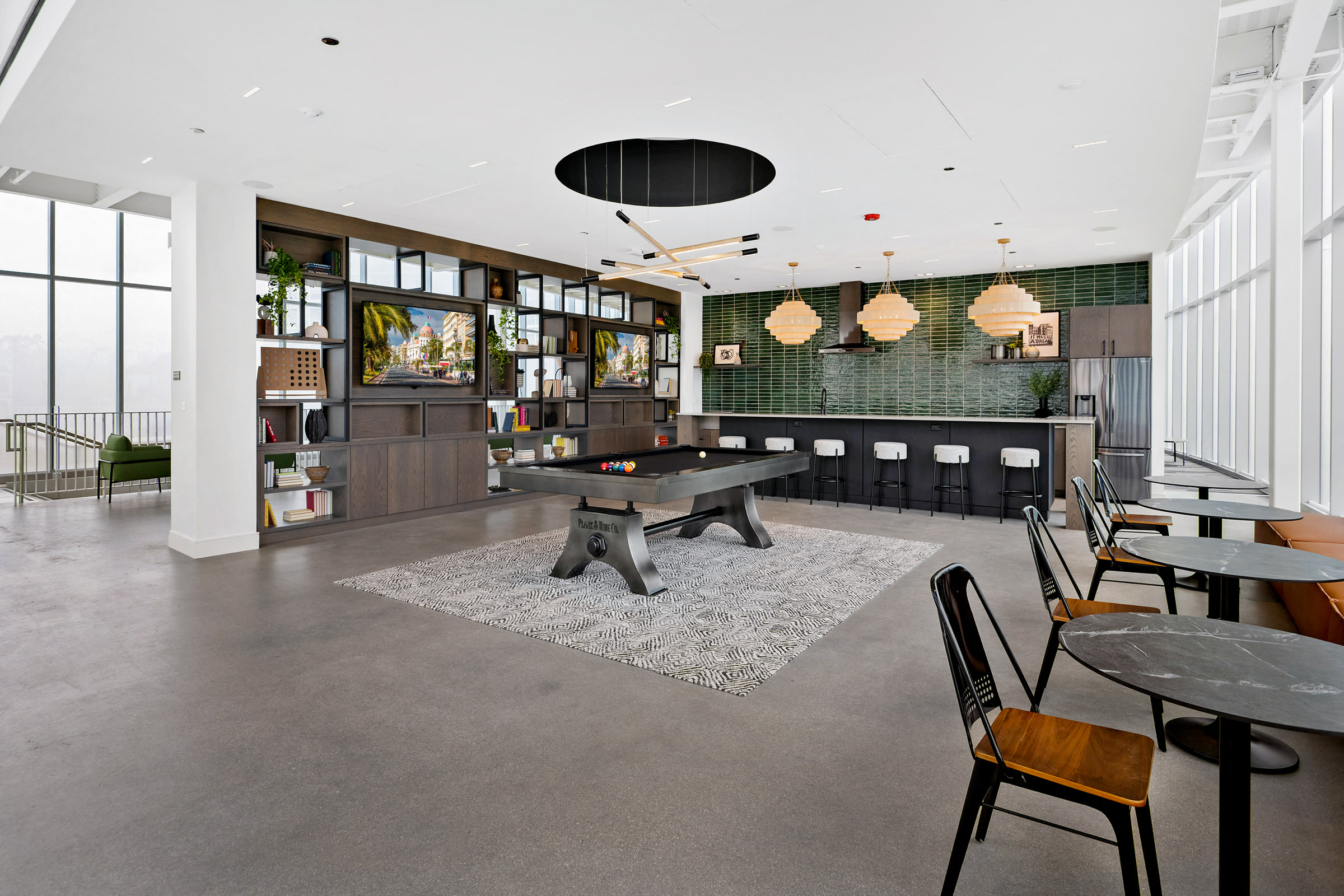 Gallery Photo 18