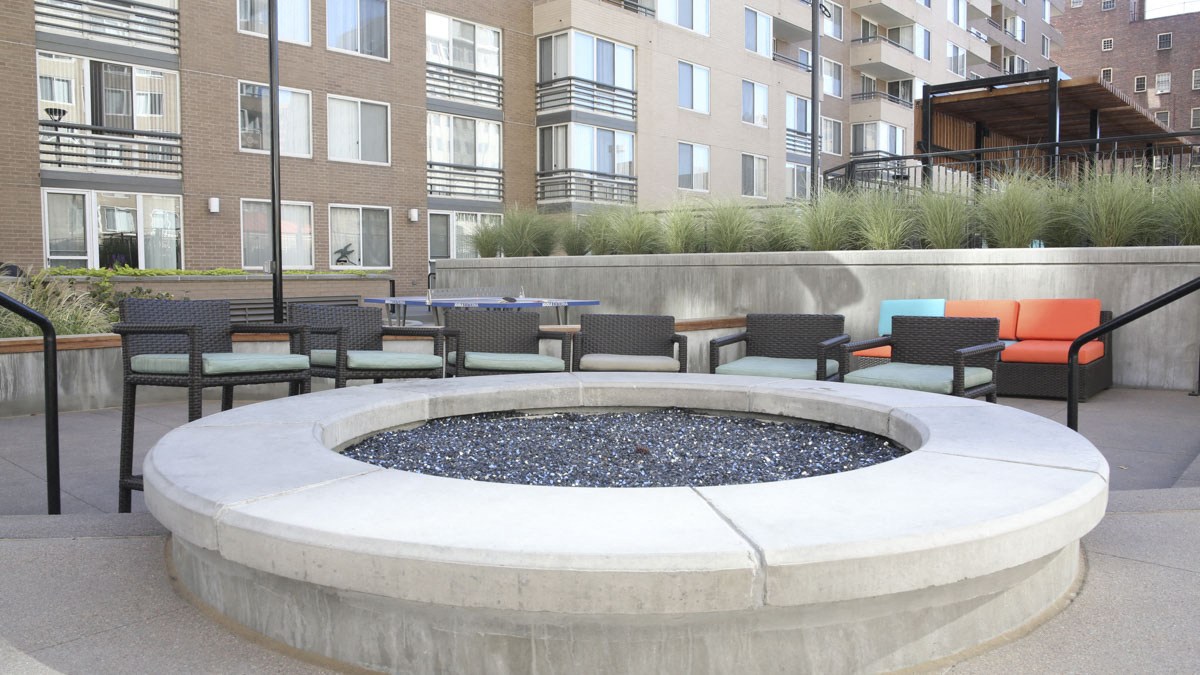 Photos, 3D Tours and Video | 300 East Seventeenth Apartments