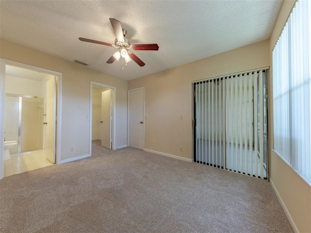 Gallery Photo 38