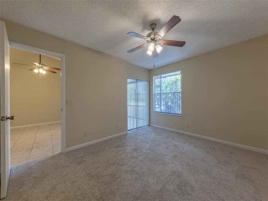 Gallery Photo 16