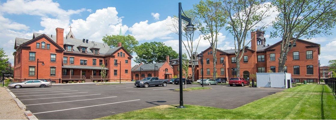 Holyoke High Apartments | Apartments in Holyoke, MA