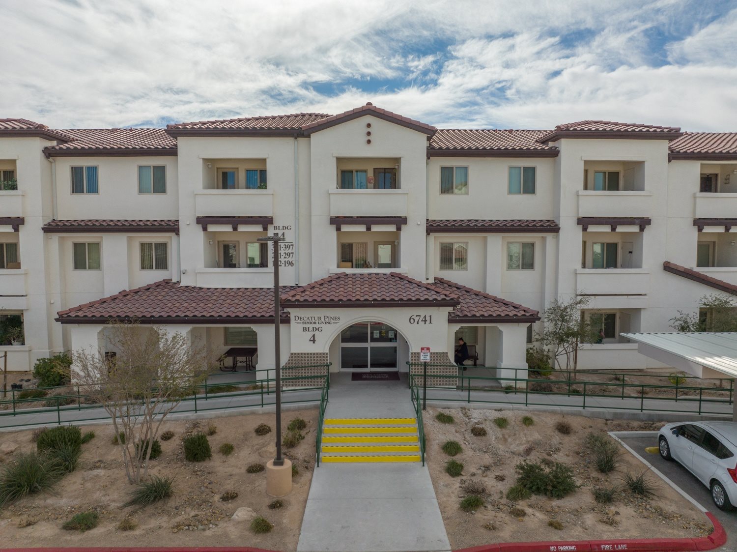 Photos and Video of Decatur Pines Apartments in Las Vegas, NV