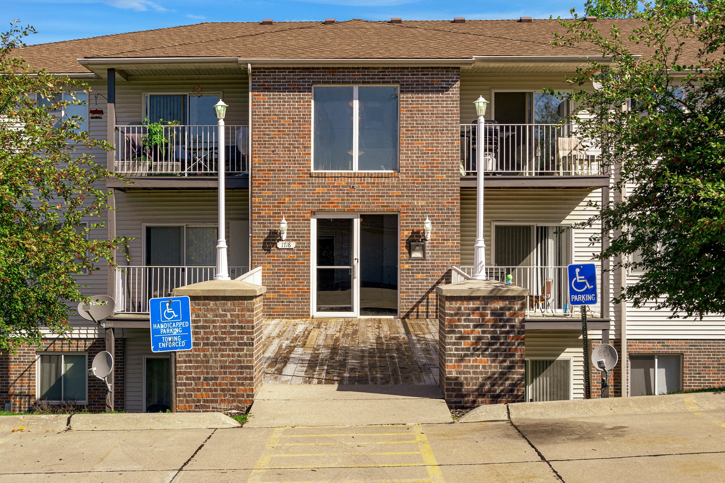 Photos and Video of Parkview Apartments in Plattsmouth, NE