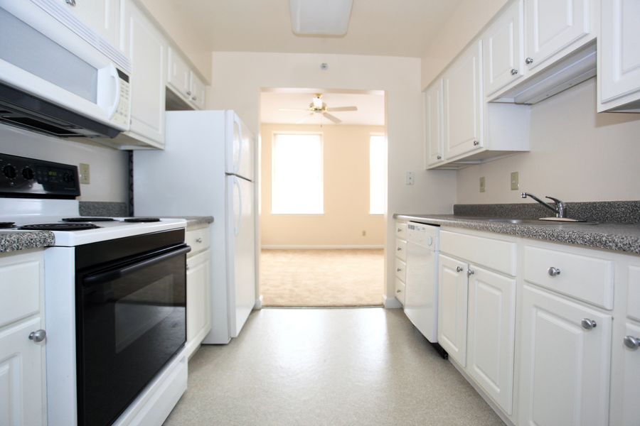 Fully Equipped Kitchen at Queen Anne Belvedere, Baltimore, MD