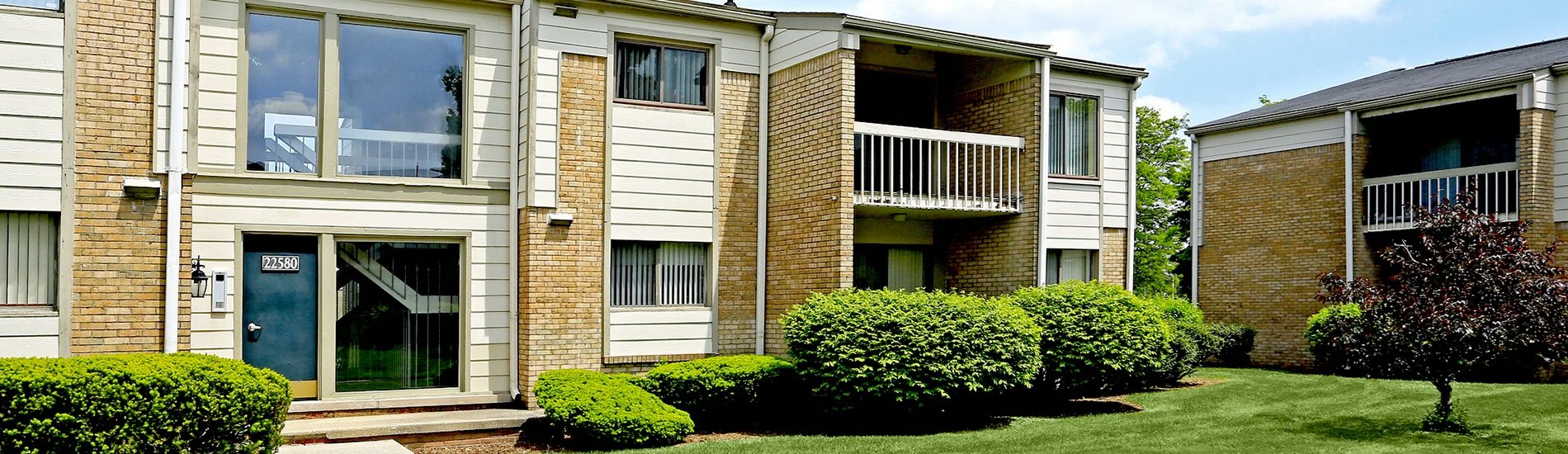 Resident Ratings and Reviews Legacy Place Apartments Southfield, MI