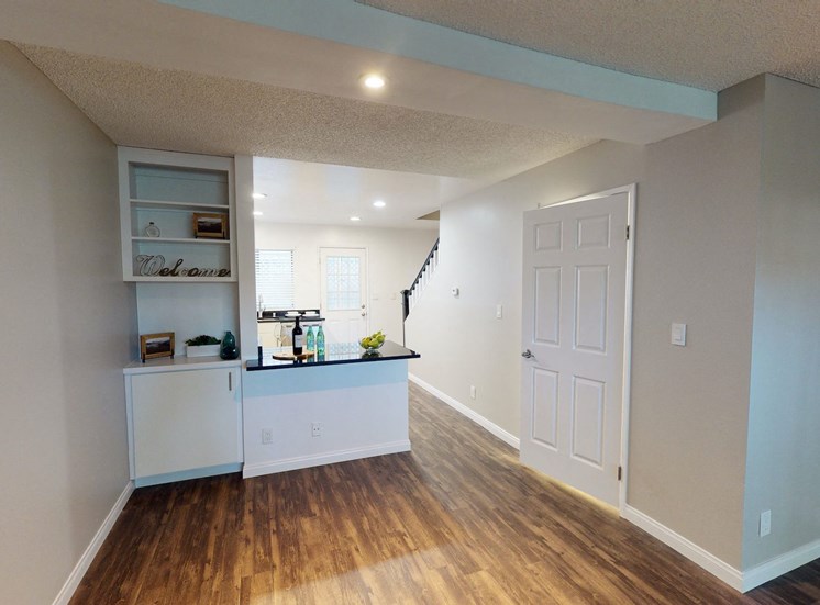 Mentone Avenue Apartments | Los Angeles, CA | Dining Area