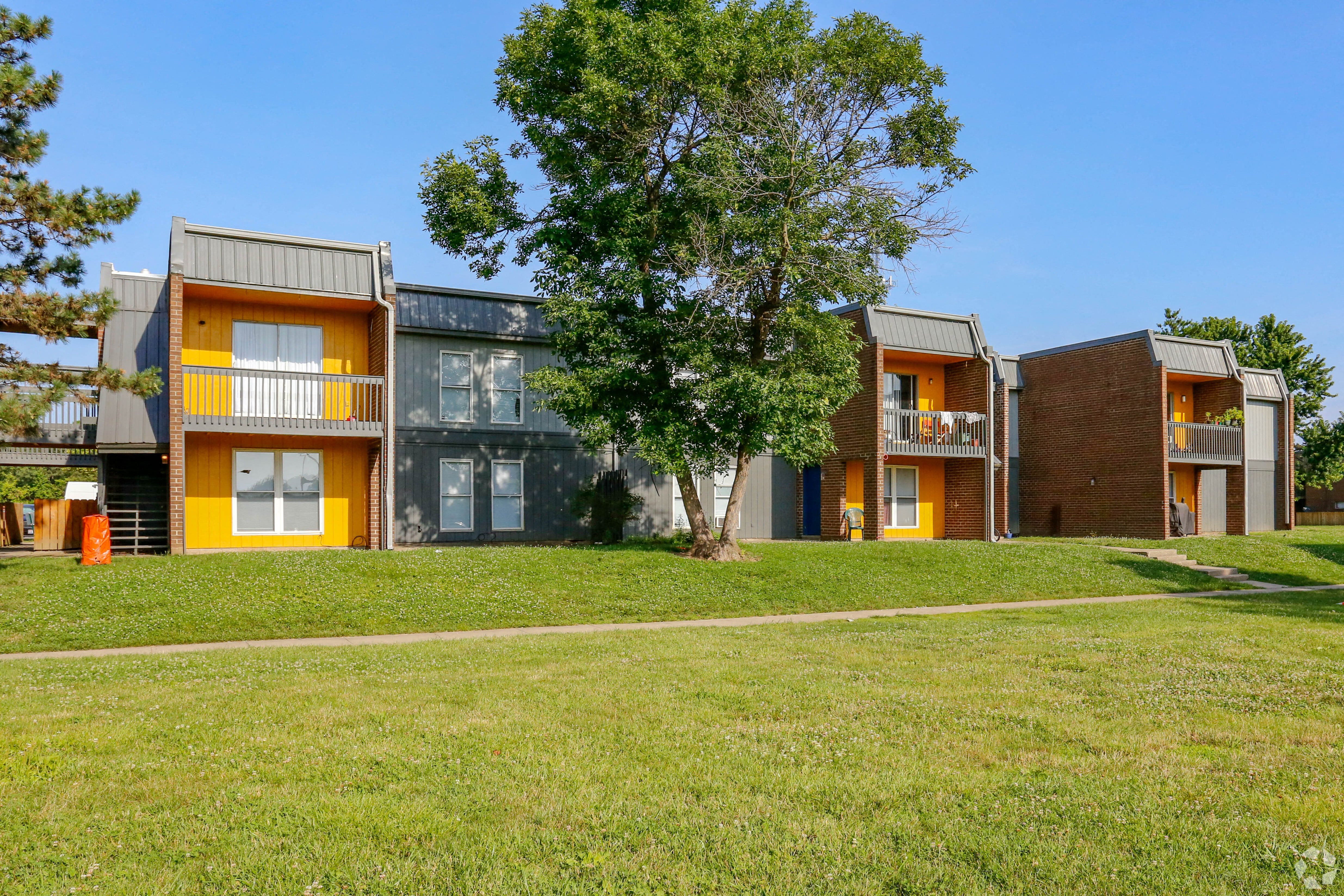 floor plans of eleven hundred apartments in cincinnati oh