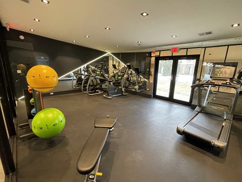 Fawn Ridge Apartments McHenry, IL Fitness Center