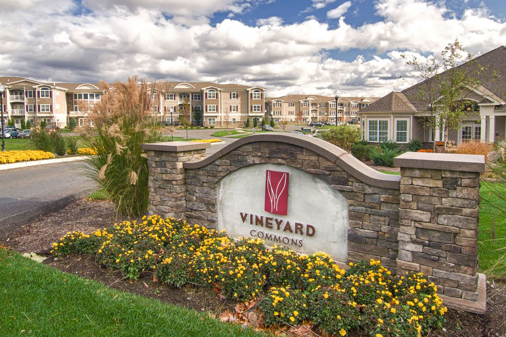 Photos and Video of Vineyard Commons in Highland, NY