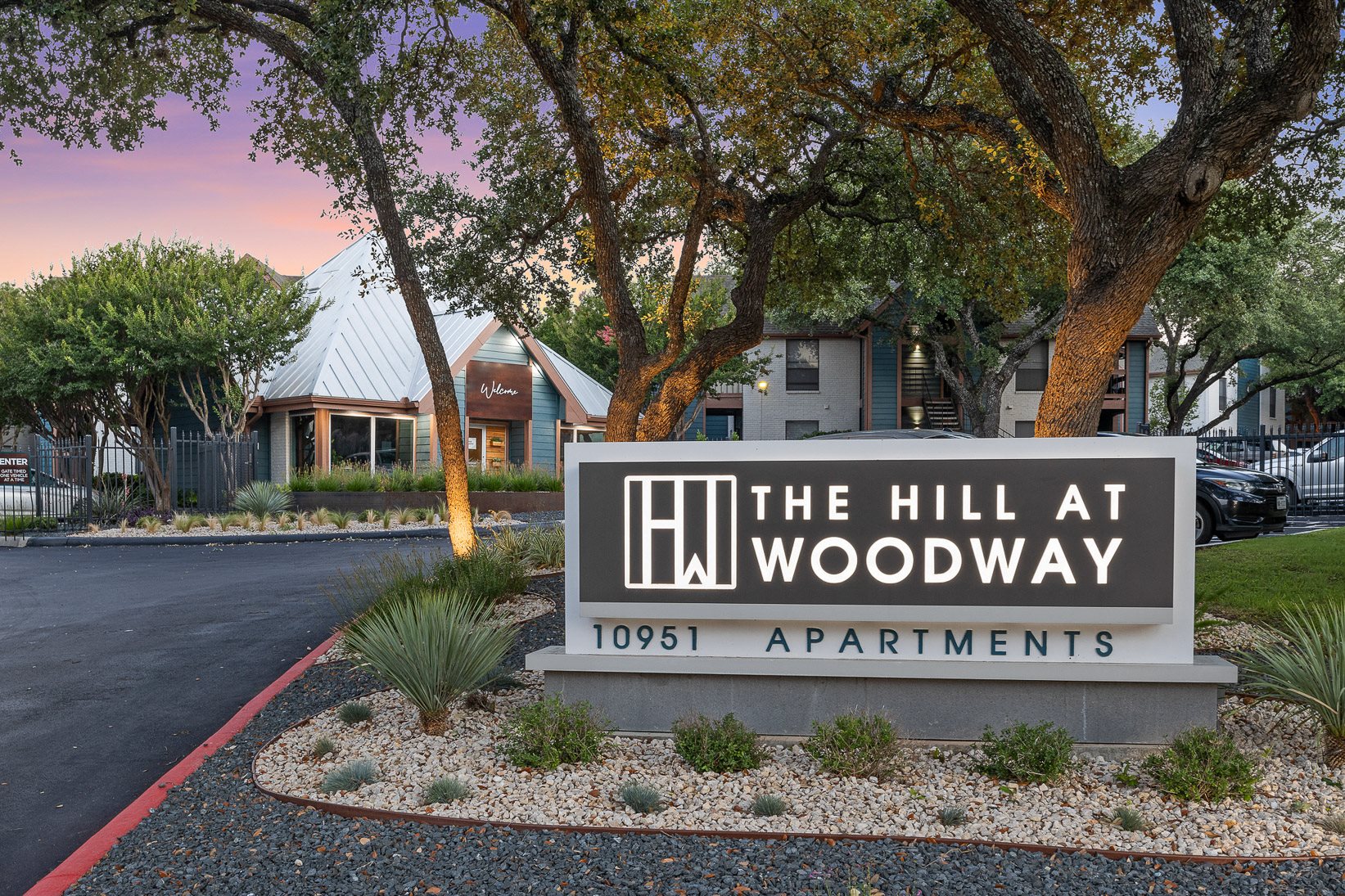 The Hill at Woodway | Apartments in San Antonio, TX