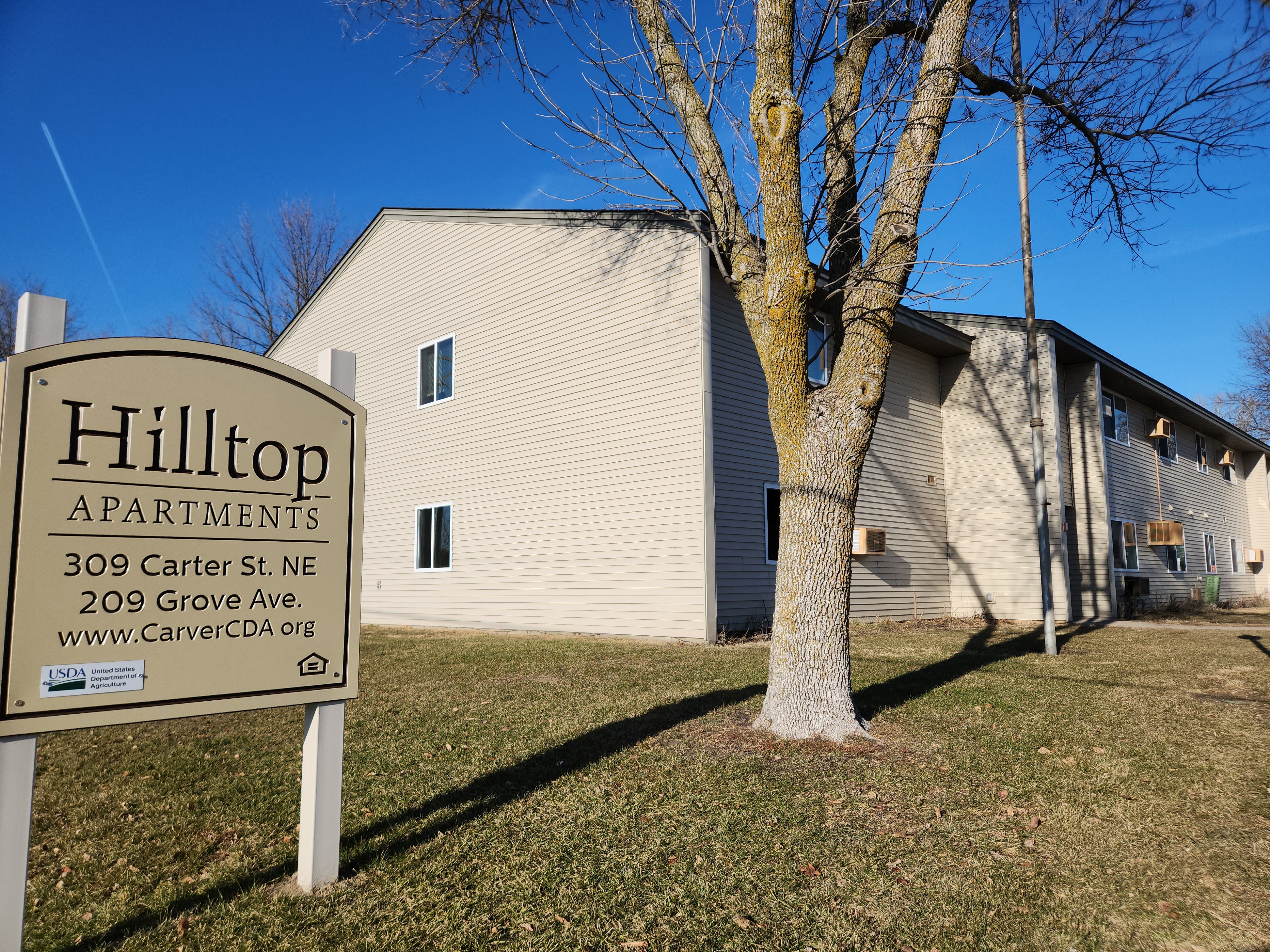 Hilltop Apartments in Watertown, MN