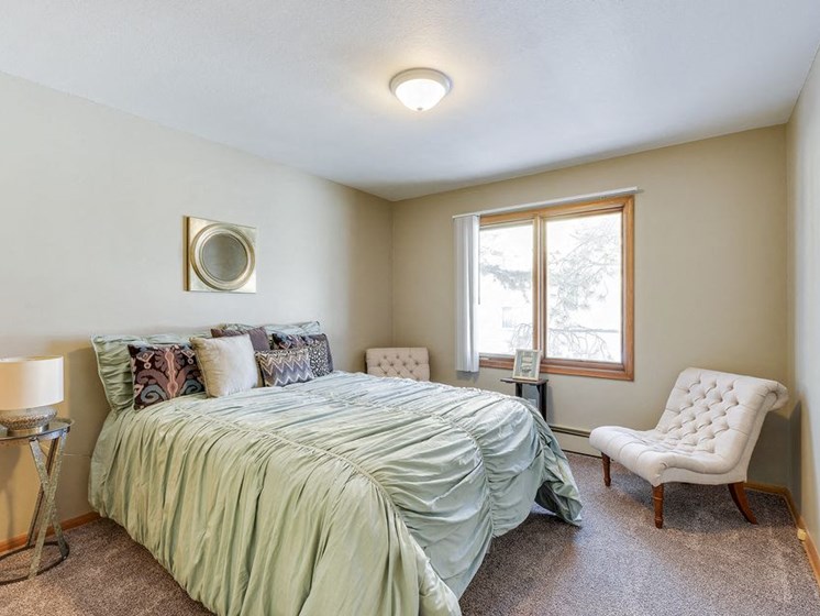Edina Galleria Flats 7008 Sandell