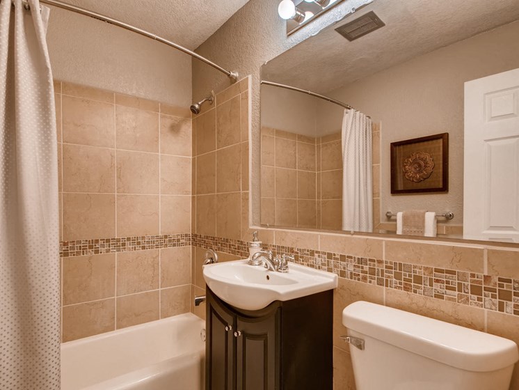 Whittier Flats - 3105 Pleasant Avenue
