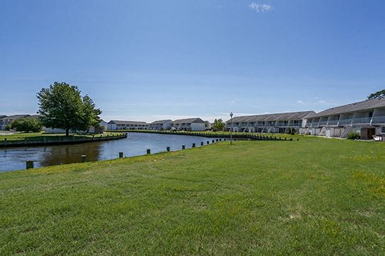 UNIVERSE AT MARINERS COVE Apartment Rentals - Toms River, NJ