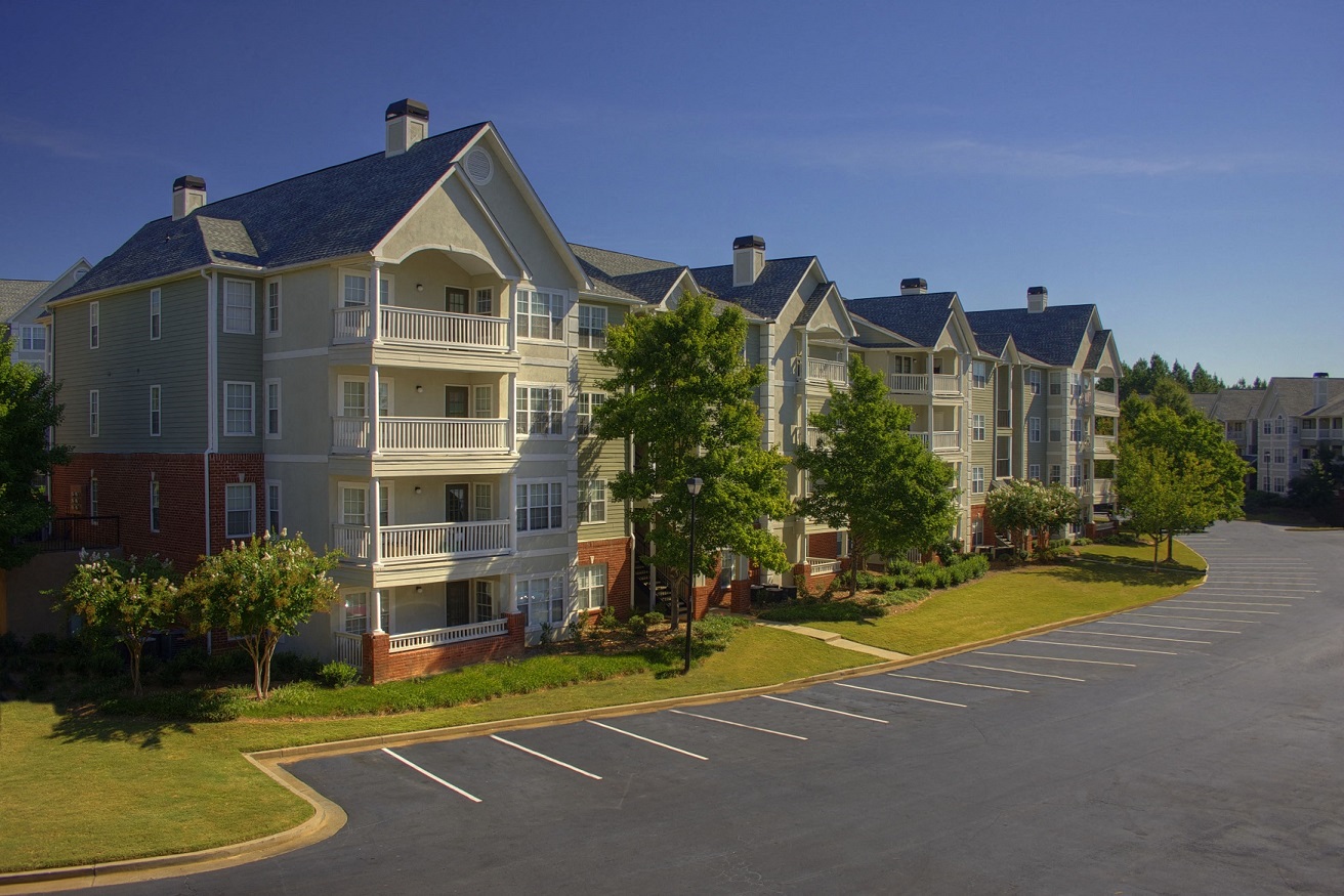 Wesley St. Claire Apartments in Lawrenceville, GA