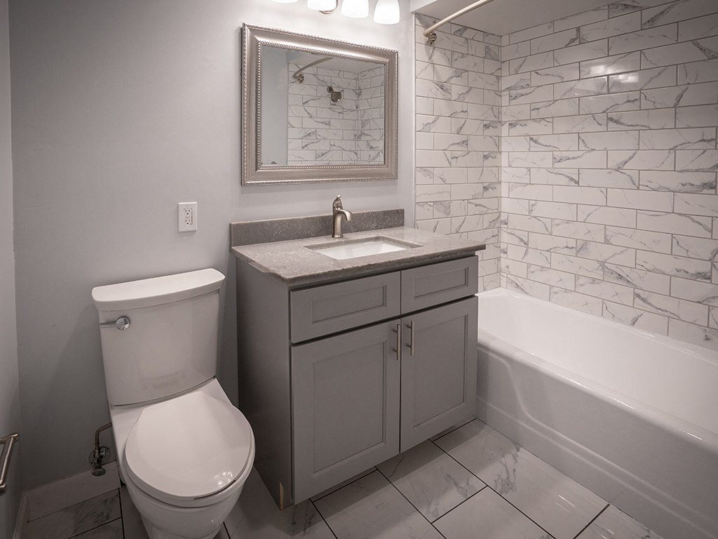 3B2.5B Penthouse #602 - Bathroom
