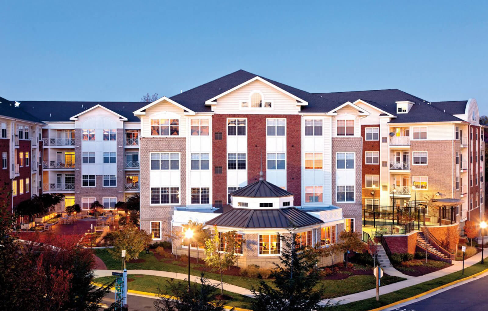 Dwell Vienna Metro Apartments in Fairfax, VA