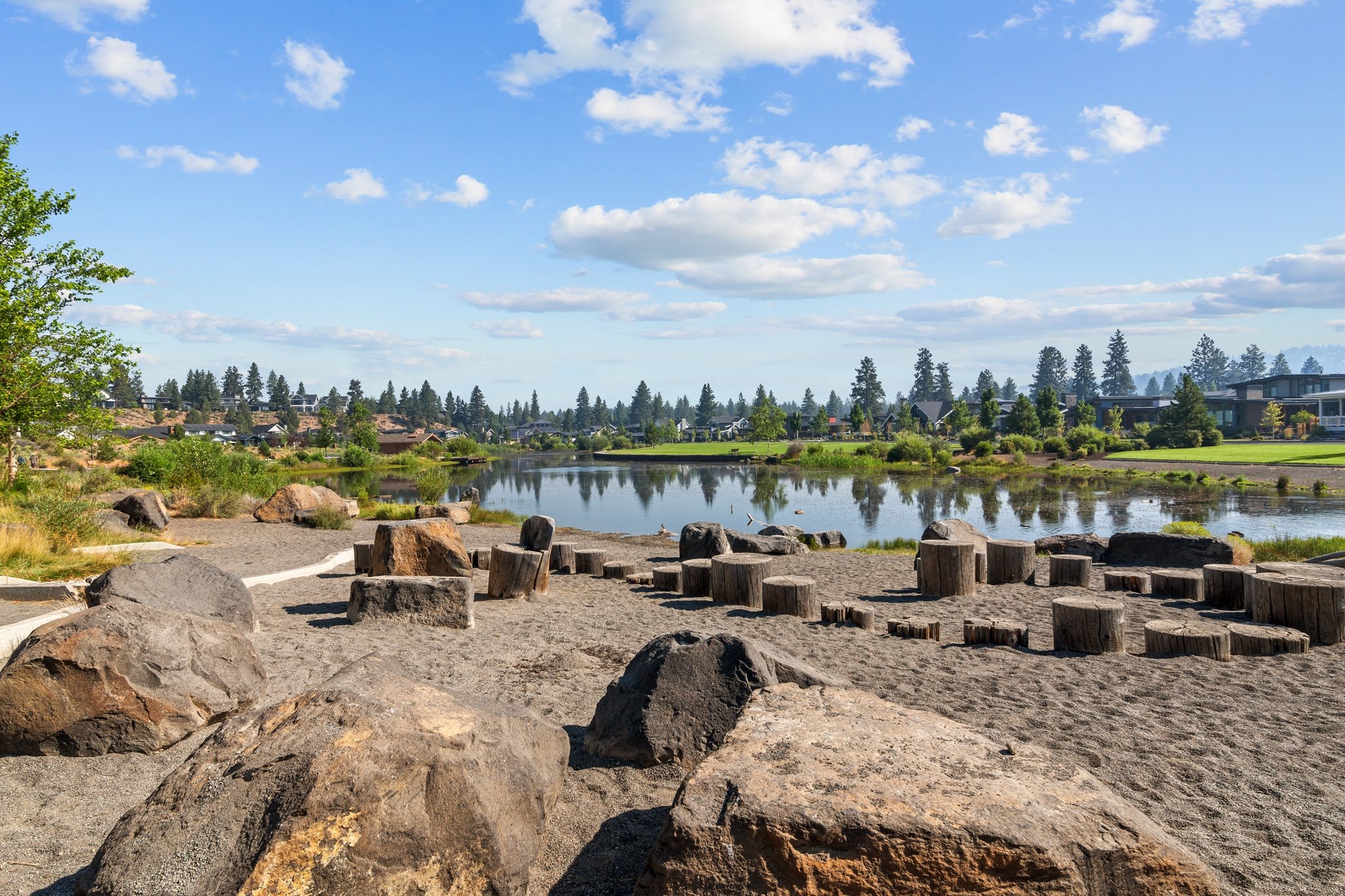 RangeApartments_Bend_OR_WalkingTrail