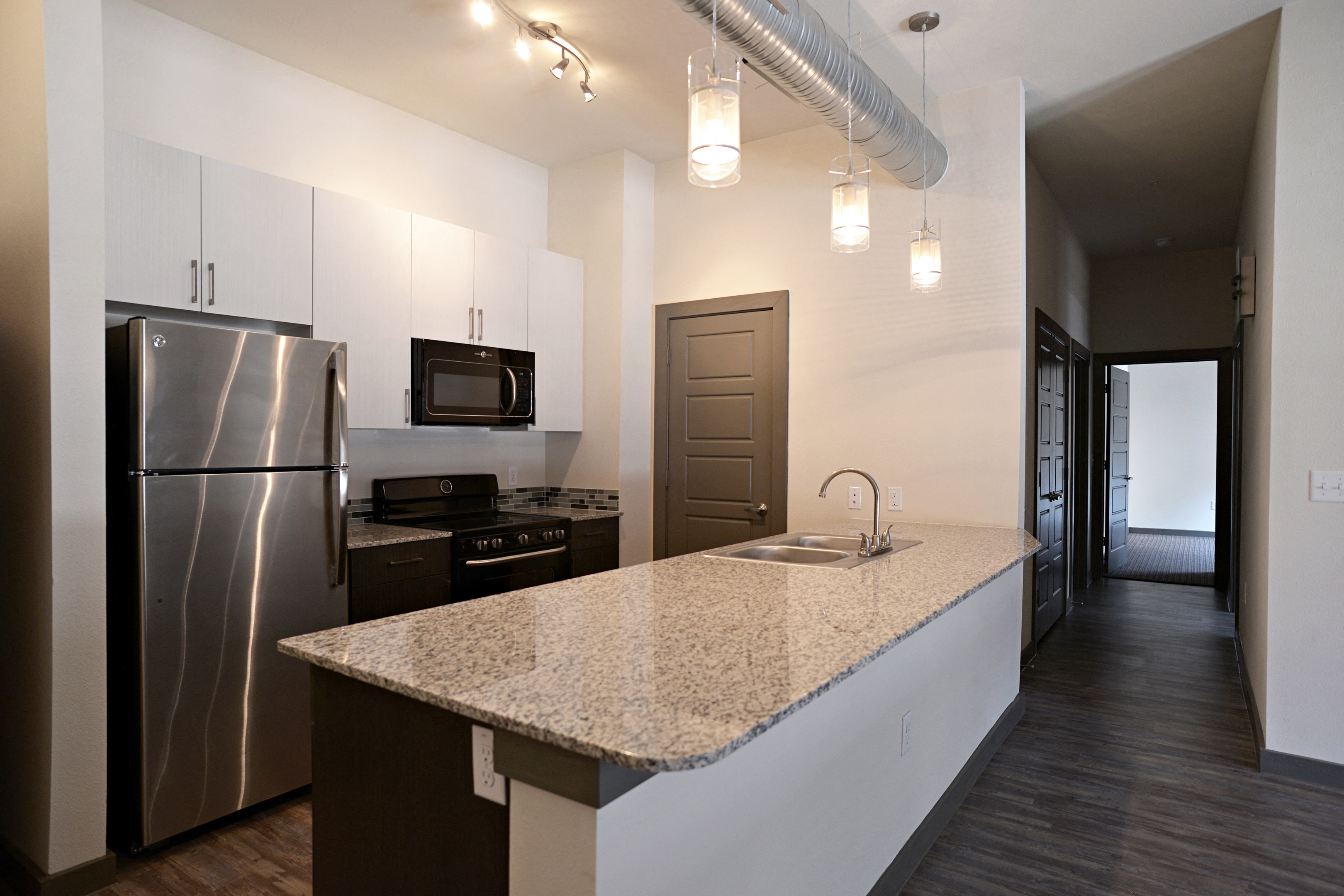 Kitchen counter at East End Lofts at the Railyard Apartments, Texas, 76201