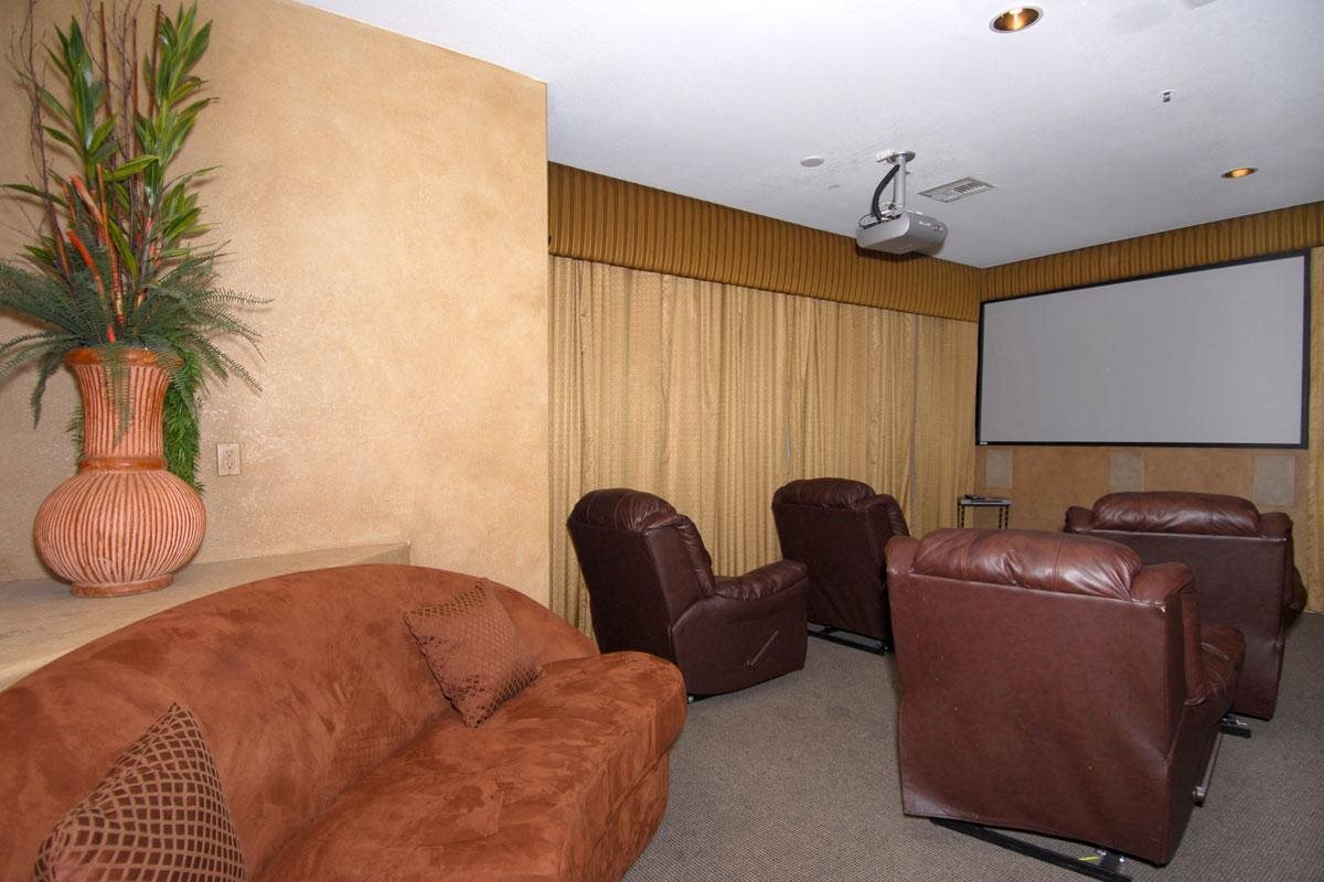 Gallery Photo 27