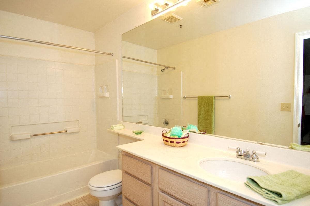 Gallery Photo 51
