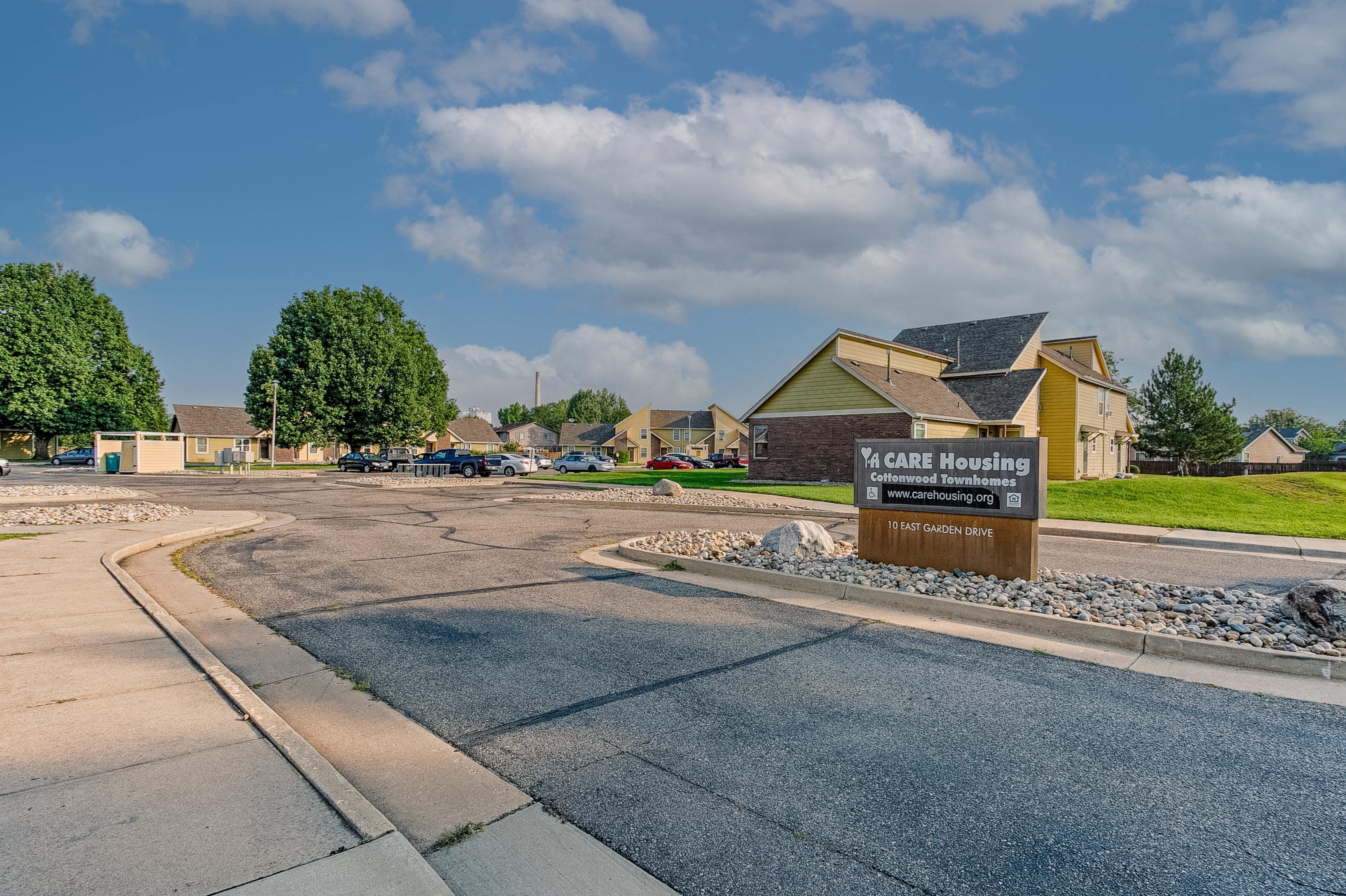 Photos and Video of Cottonwood in Windsor, CO