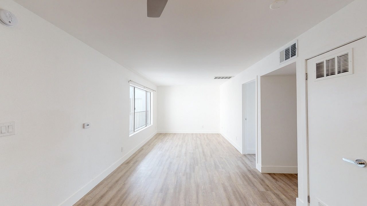 Gallery Photo 6