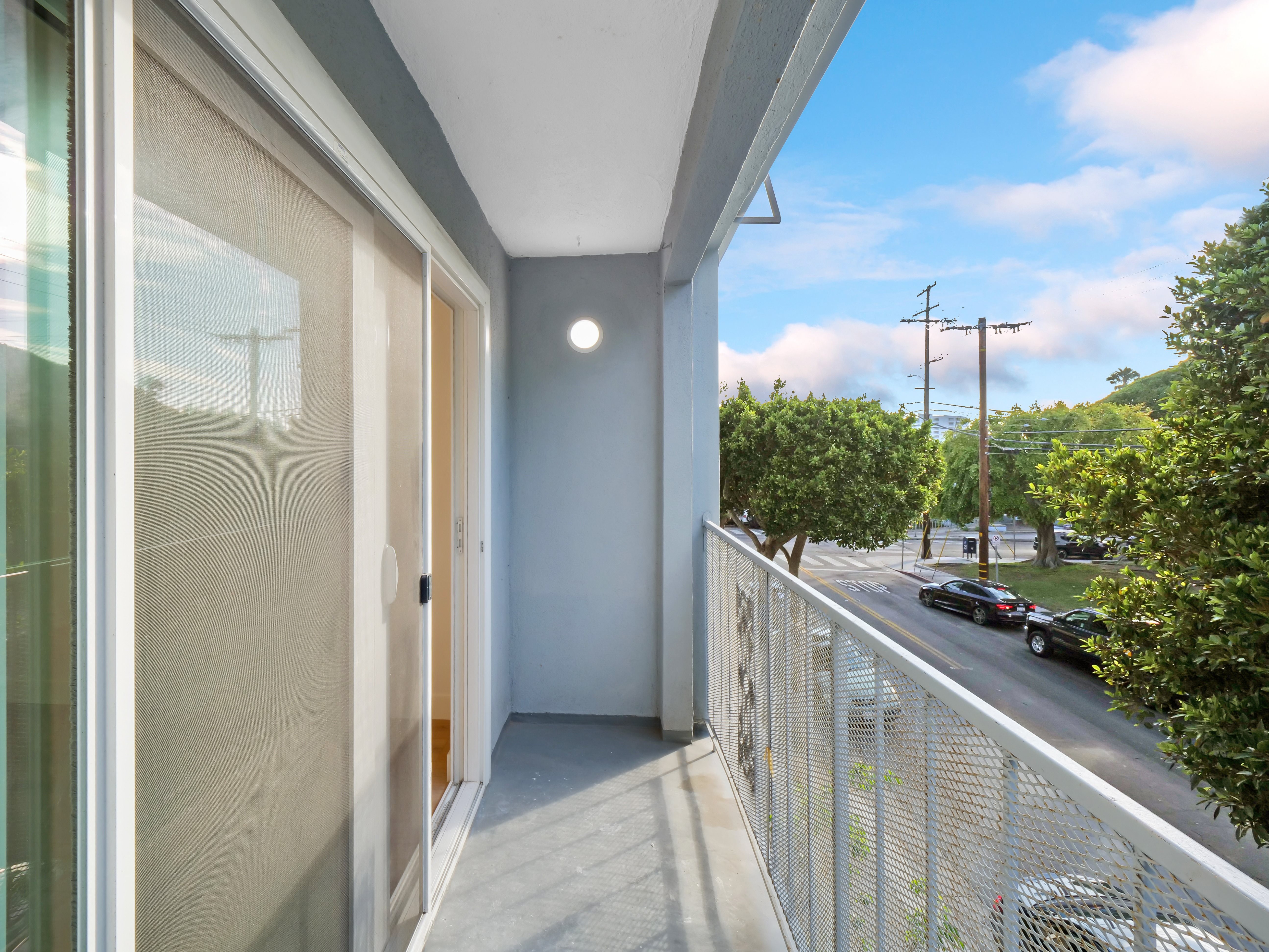 additional photo for property listing at heritage gem in the coolest suburb kalk bay, cape town