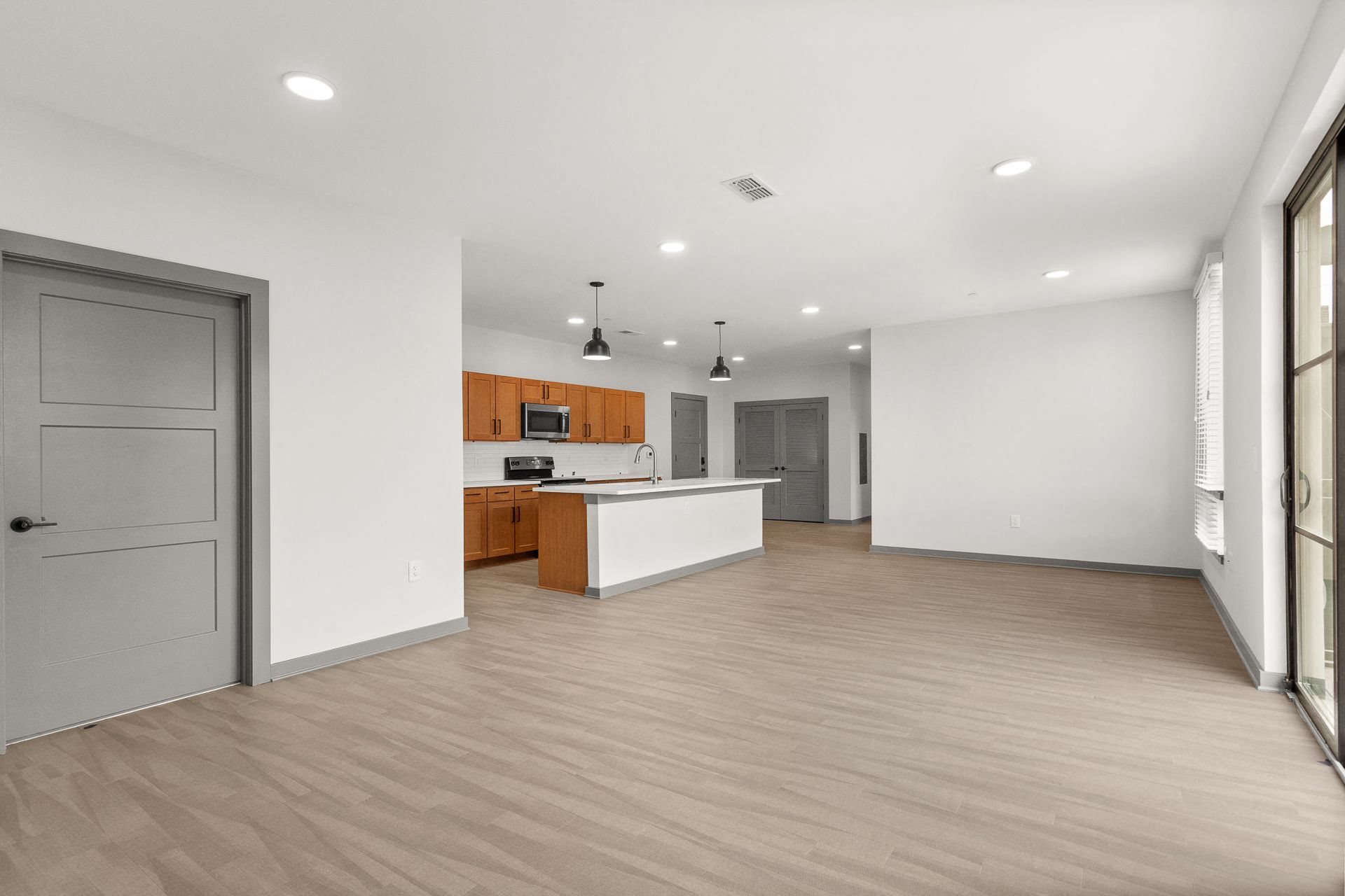 Red Oak Flats Apartments in Nashville, TN