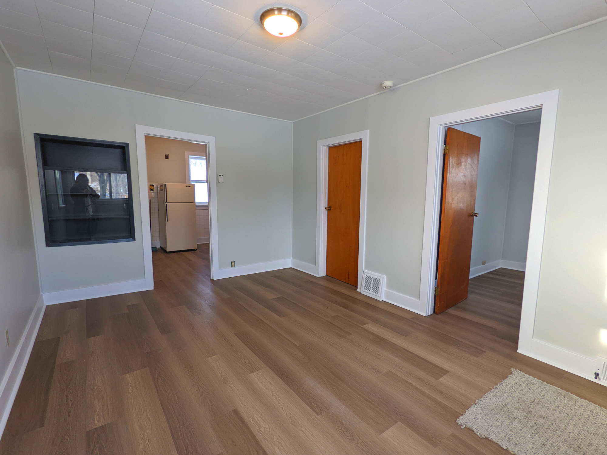 Gallery Photo 0