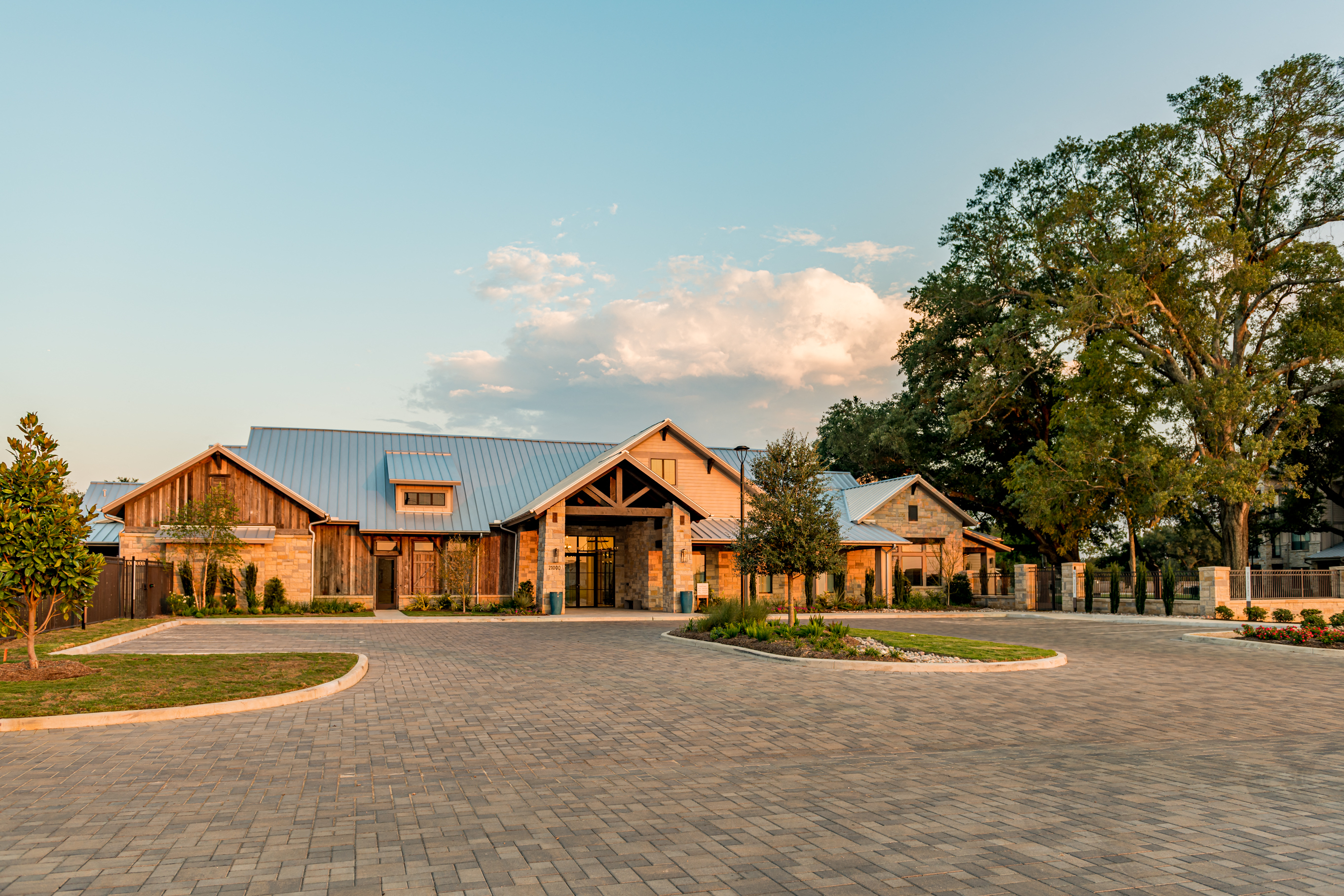 Savannah Oaks in Spring Leasing Office