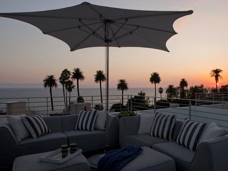 80% of units have beautiful Ocean Views at 301 Ocean Ave, California, 90402