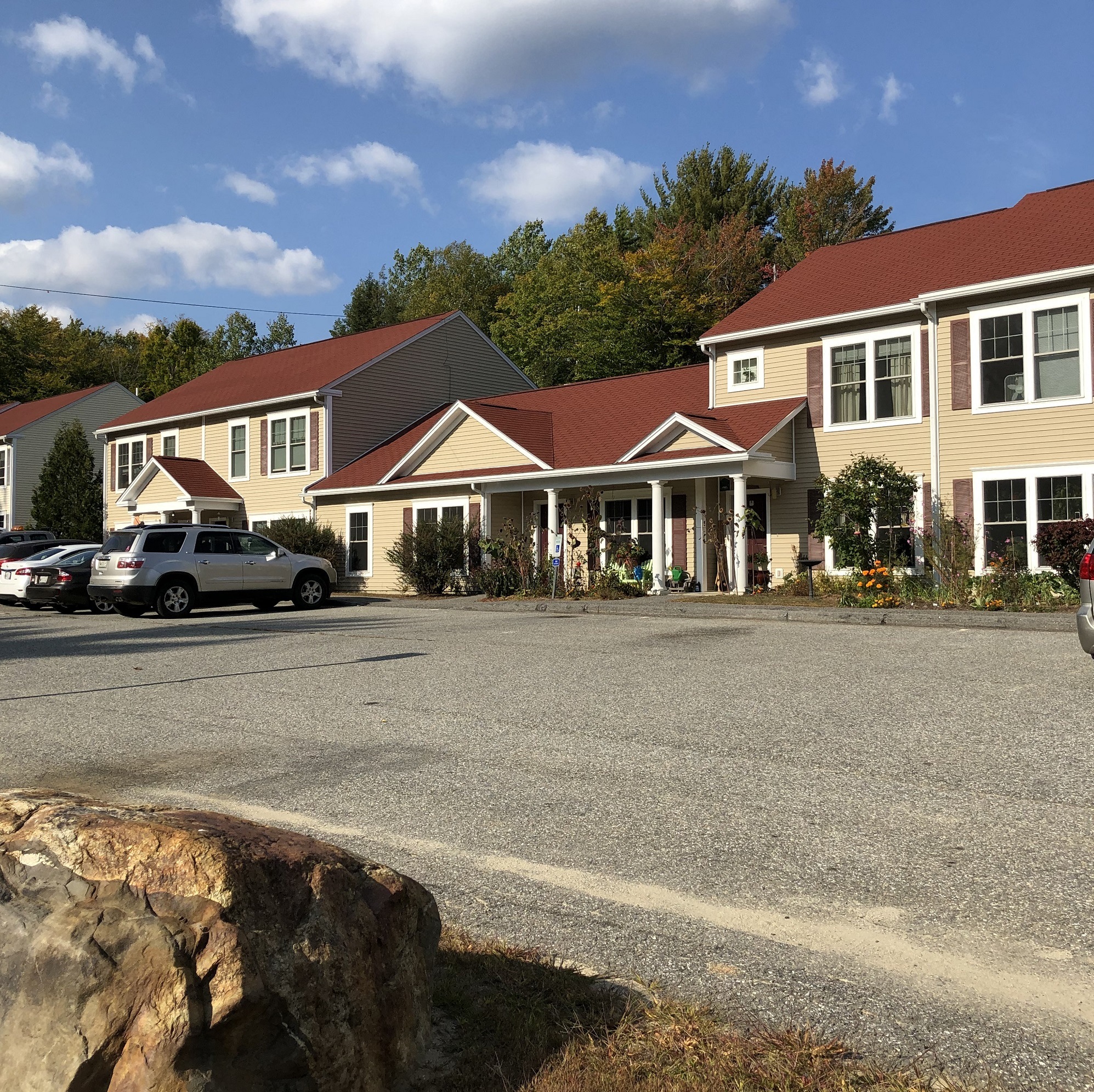 Farmington Hills Housing Apartments in Farmington, ME