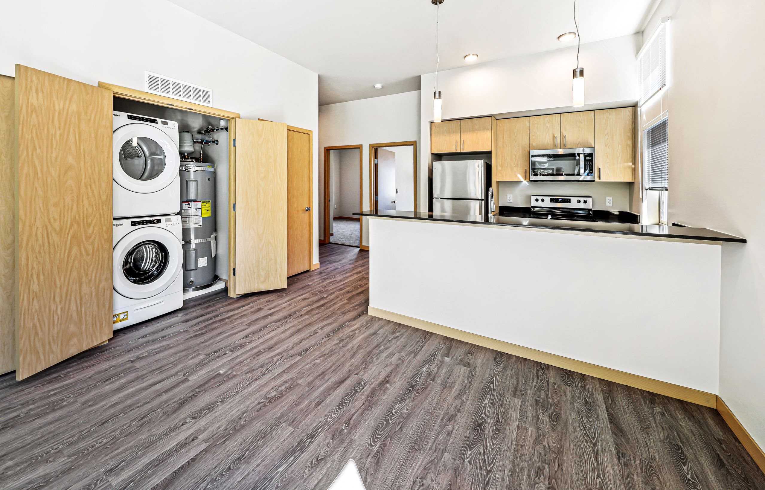 Sauk River - Living/Kitchen