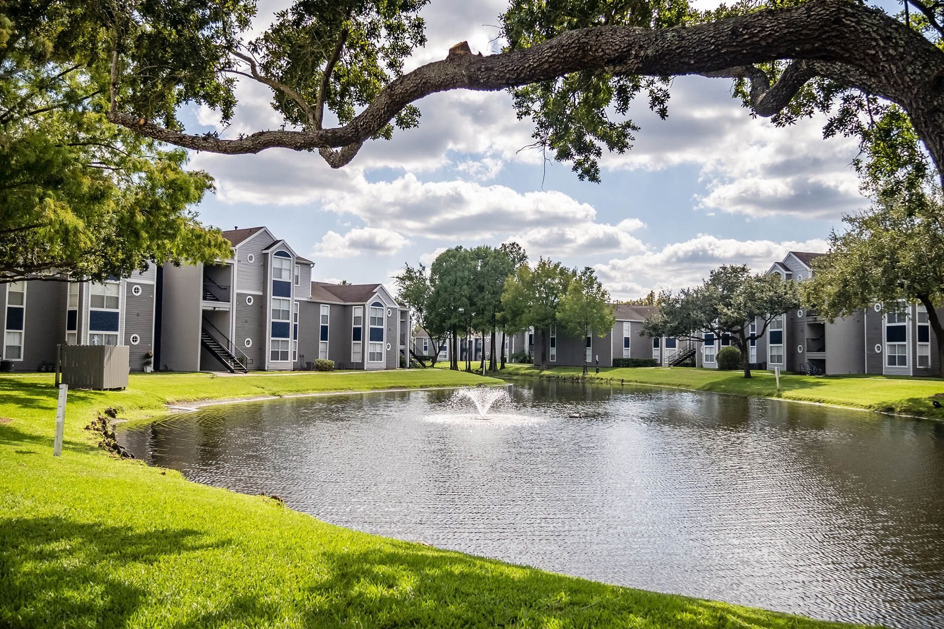 Cricket Club Apartments In Orlando