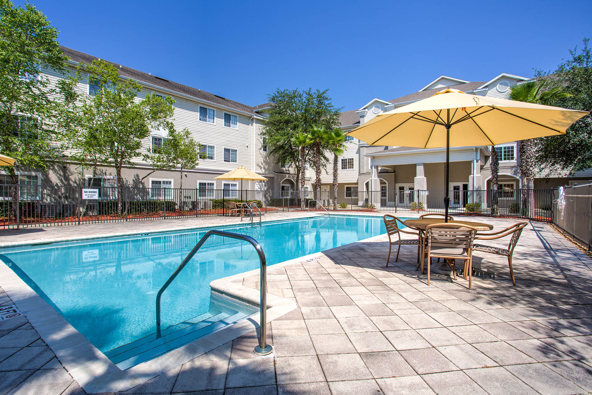 Rosalind Villas Apartments in Jacksonville, FL