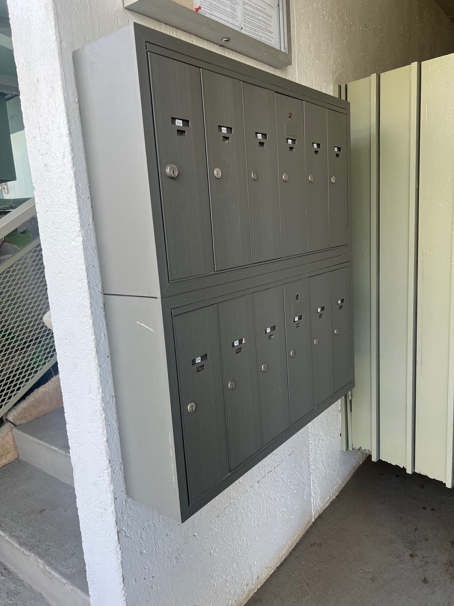 a row of lockers on the side of a building