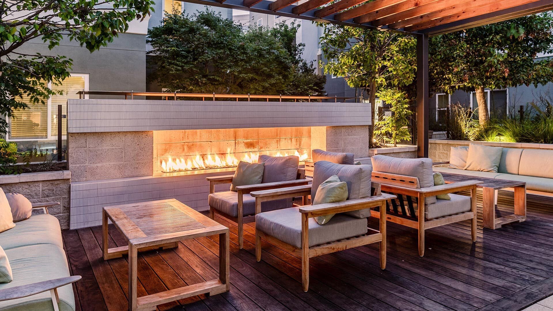 The Lark San Mateo Fireplace Lounge Outdoor