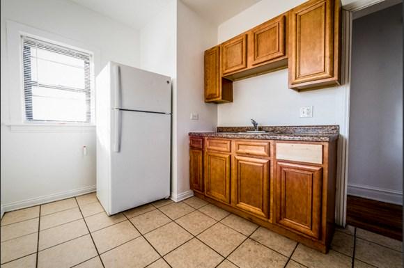Kitchen of 6400 S Rockwell St Apartments in Chicago