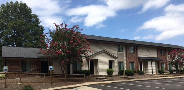 Creekside Piedmont Apartments 205 Saluda Drive 41 Piedmont Sc Rentcafe