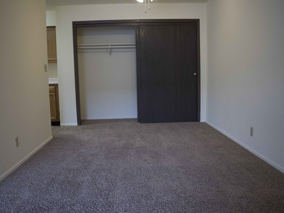 Photos And Video Of Kimberly Club Apartments In Davenport Ia Photos And Video Of Kimberly Club Apartments In Davenport Ia