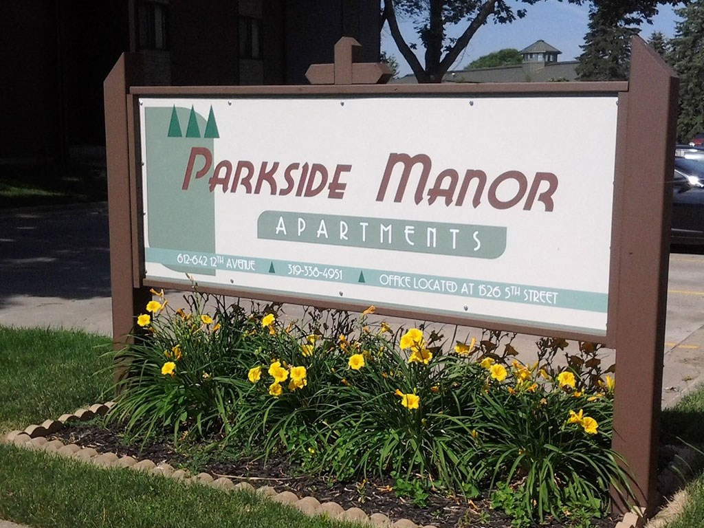 Parkside Manor Main Sign 7th Street at Parkside Manor, Coralville, IA, 52241