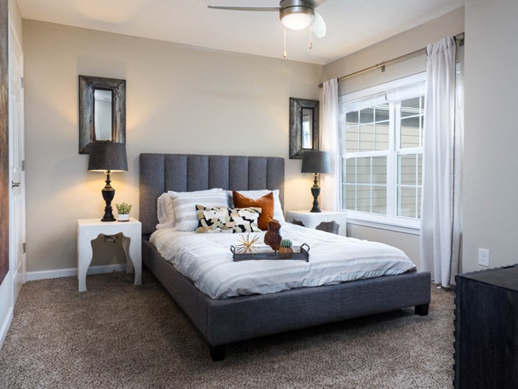 Reynoldsburg OH Apartment Rentals Redwood Blacklick Point Bedroom