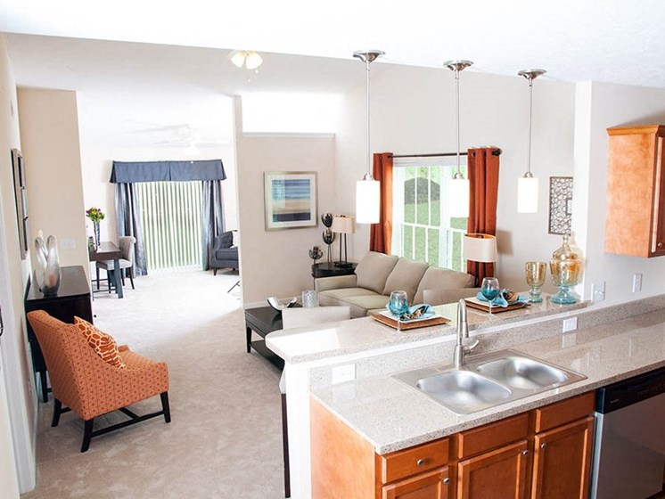 Whitestown IN Apartment Rentals Redwood The Woodlands Kitchen
