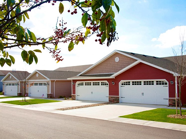 Danville IN Apartment Rentals Redwood White Lick Creek Garage Frontc